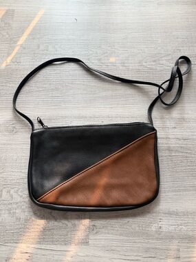 Vintage Raven Soft Leather Brown and Black Crossbody Bag